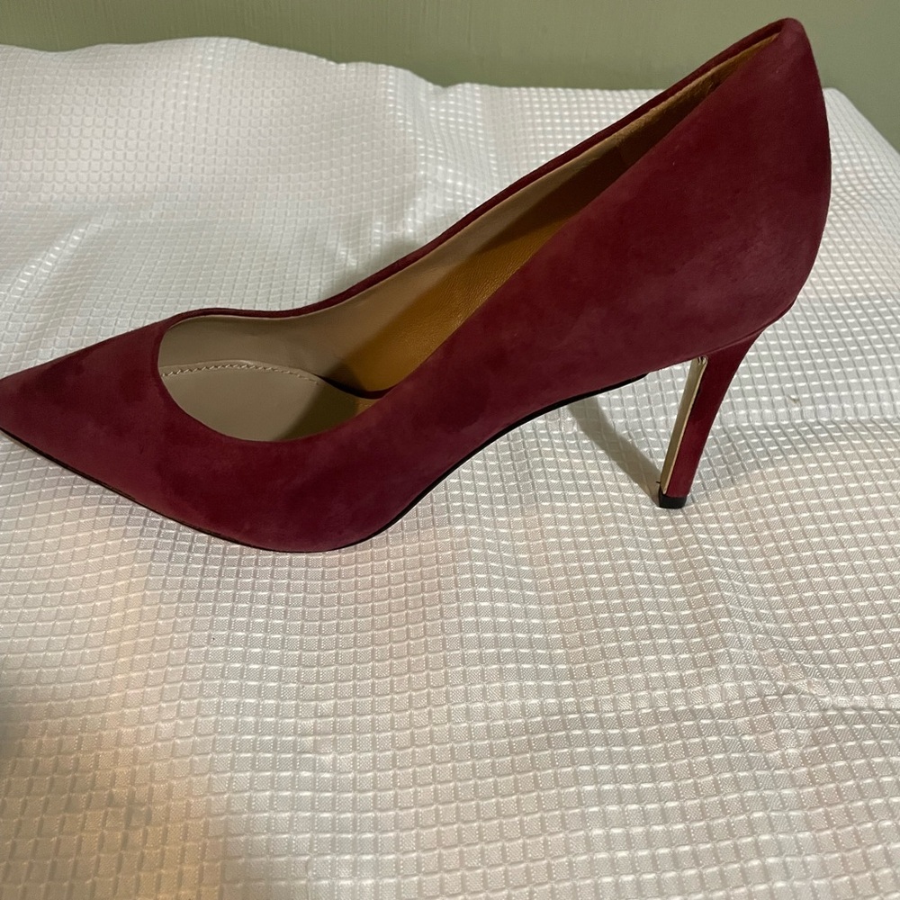 Tory Burch Deep Red Women's Heels - Picture 4 of 6